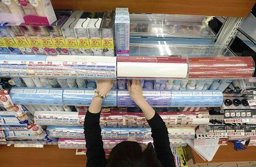 日本佳丽宝公司:问题化妆品全线召回 其他产品销量也在减少
